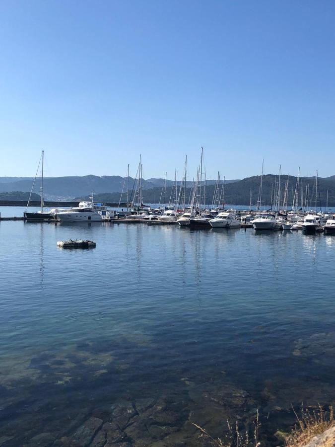 Pension O Noso Bar Portosin Bagian luar foto